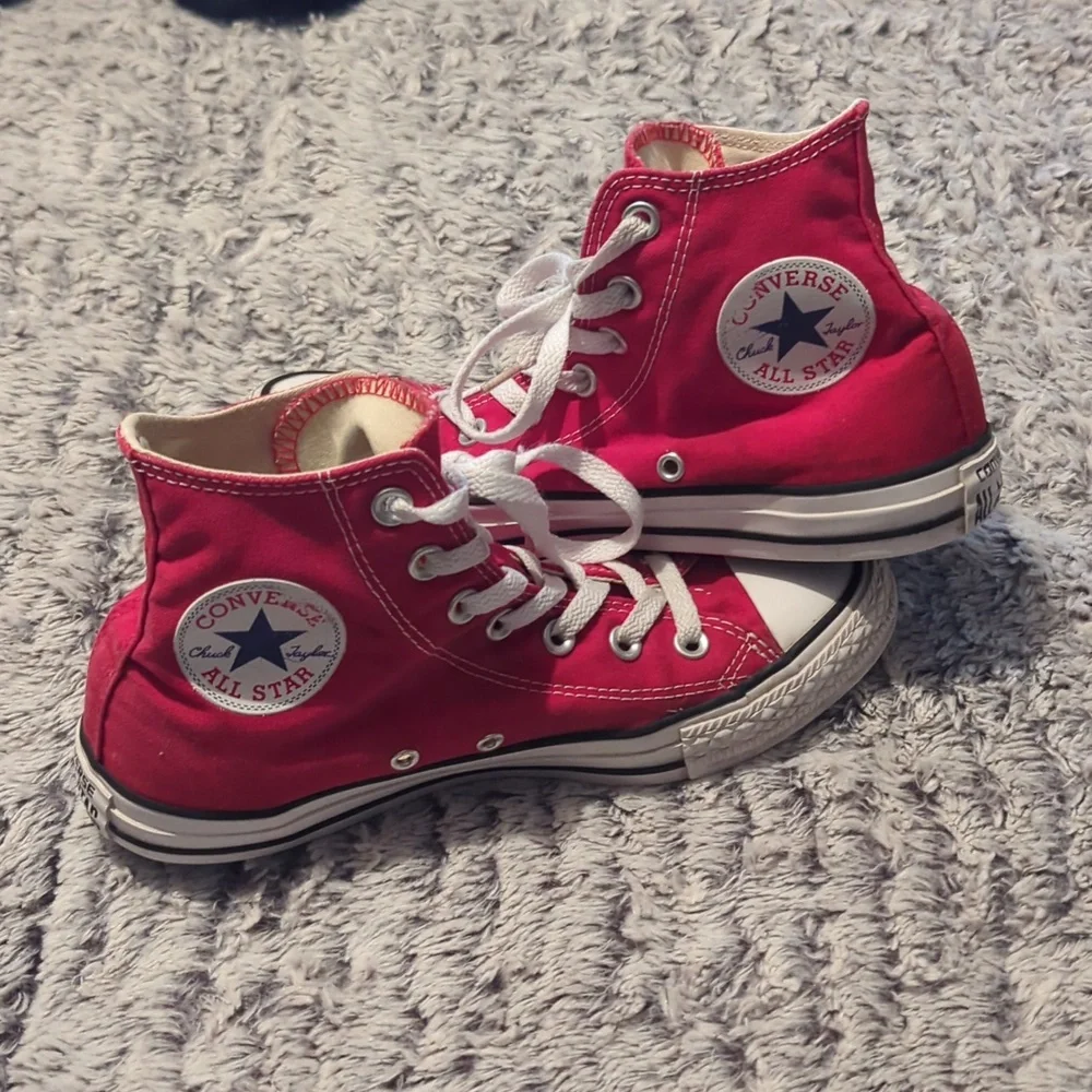 Converse Chuck‎ Taylor All-Star 70 Hi Enamel Red women's 7.5 men 5.5